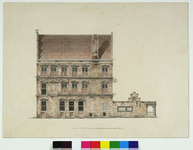 31321 Afbeelding van de zijgevel van de Stadskelder, een van de gebouwen van het stadhuiscomplex, aan de Korte ...